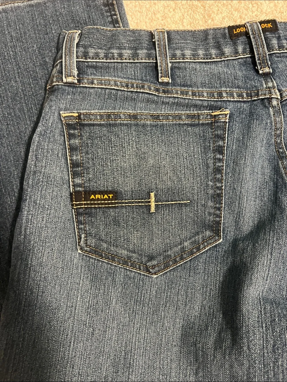Ariat Dark Blue Bootcut Men’s Jeans - Picture 6 of 7